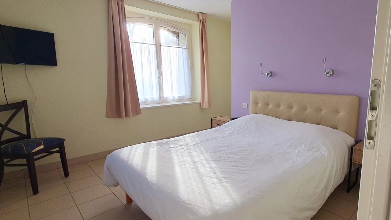 Photo of Bedroom in Saint-Ideuc