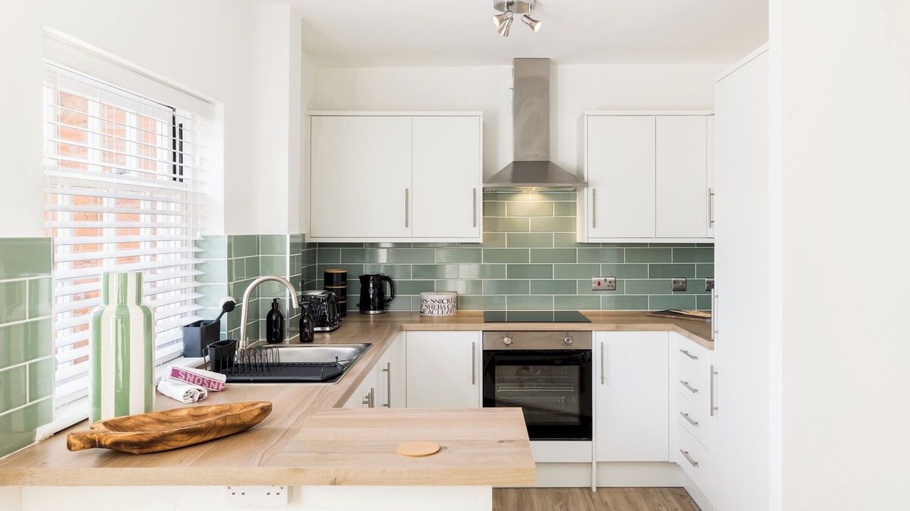 Photo of Kitchen in Warwick Town Centre