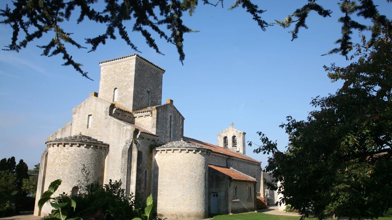 Photo of Others in Saint-Pere-sur-Loire