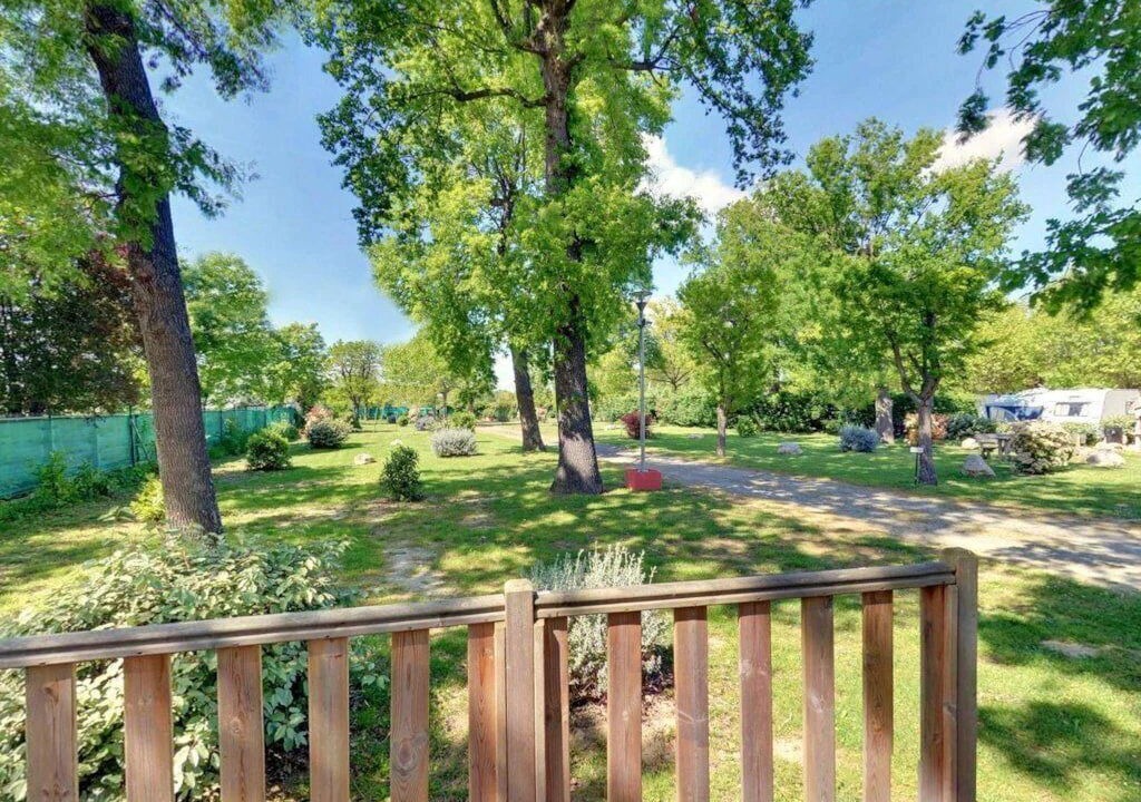 Photo of Outdoor in Sept Deniers - Ginestous