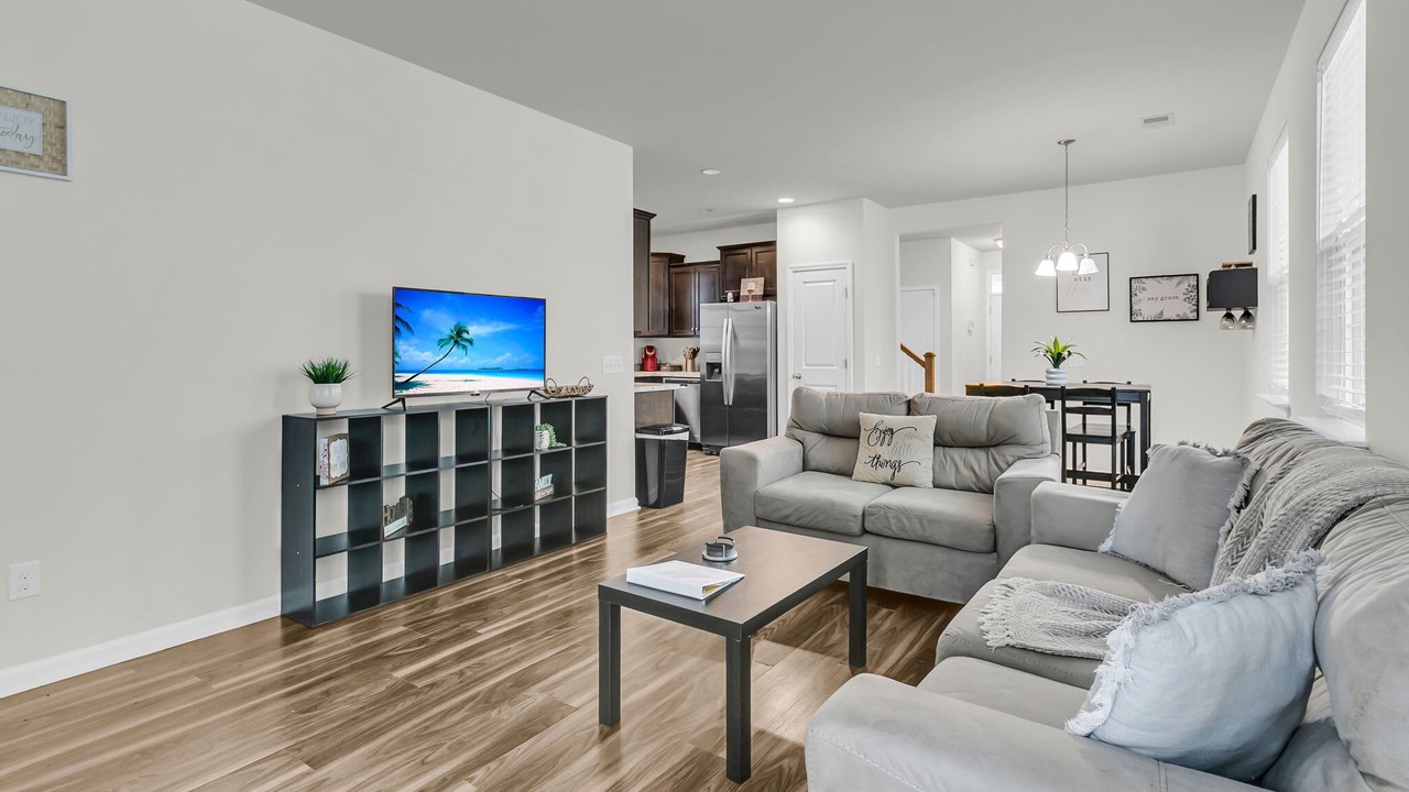 Photo of Livingroom in Ladson