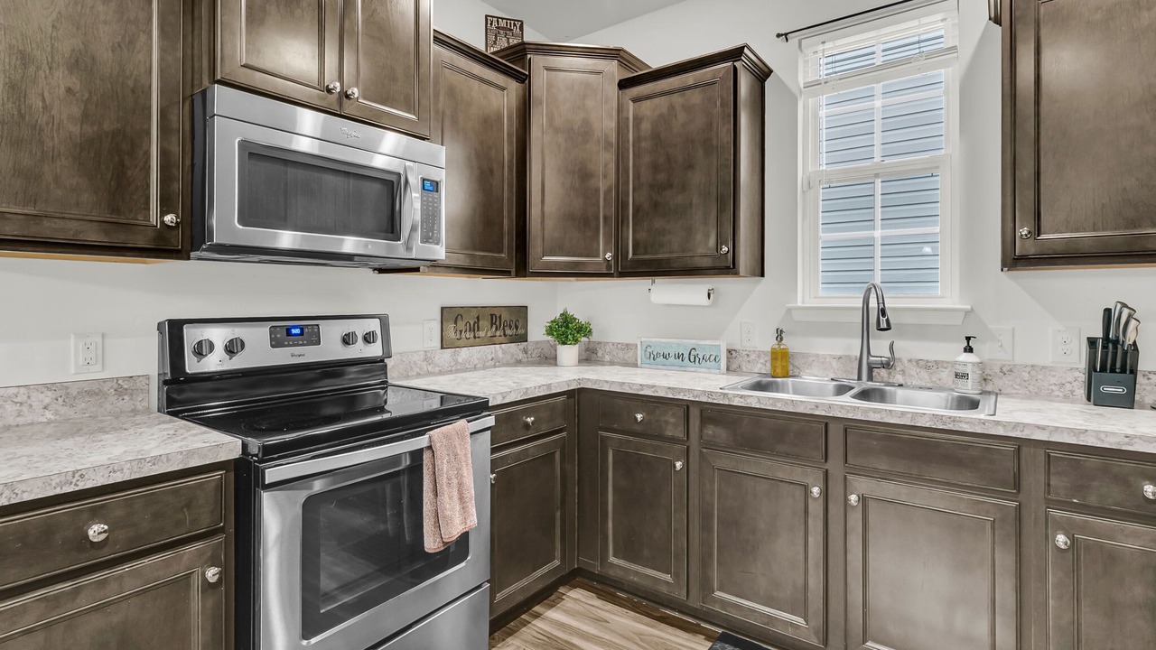 Photo of Kitchen in Ladson