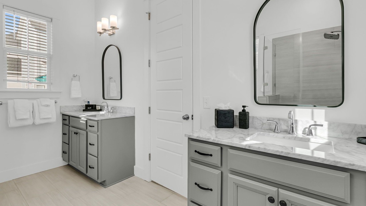 Photo of Bathroom in Goose Creek