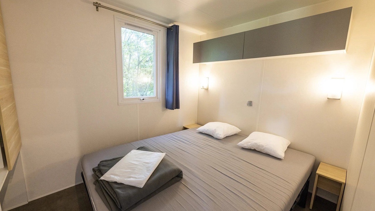 Photo of Bedroom in Sainte-Catherine-de-Fierbois