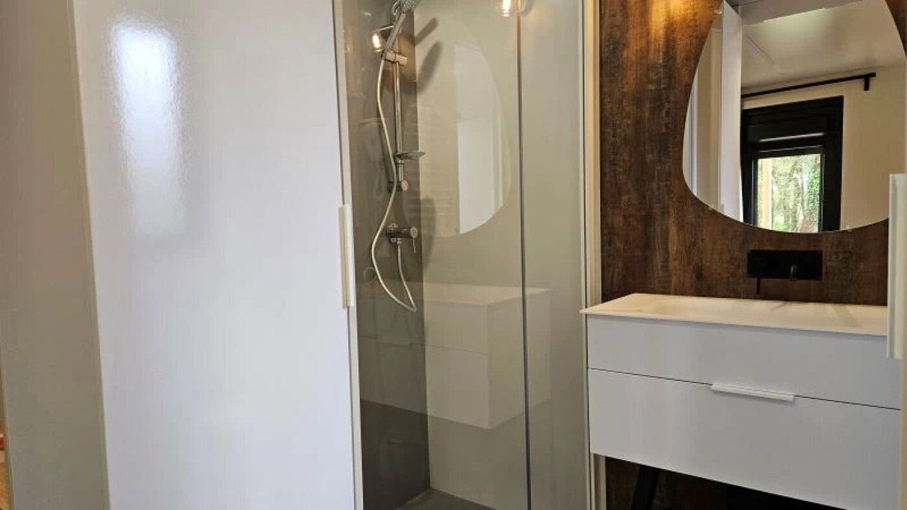 Photo of Bathroom in Caro