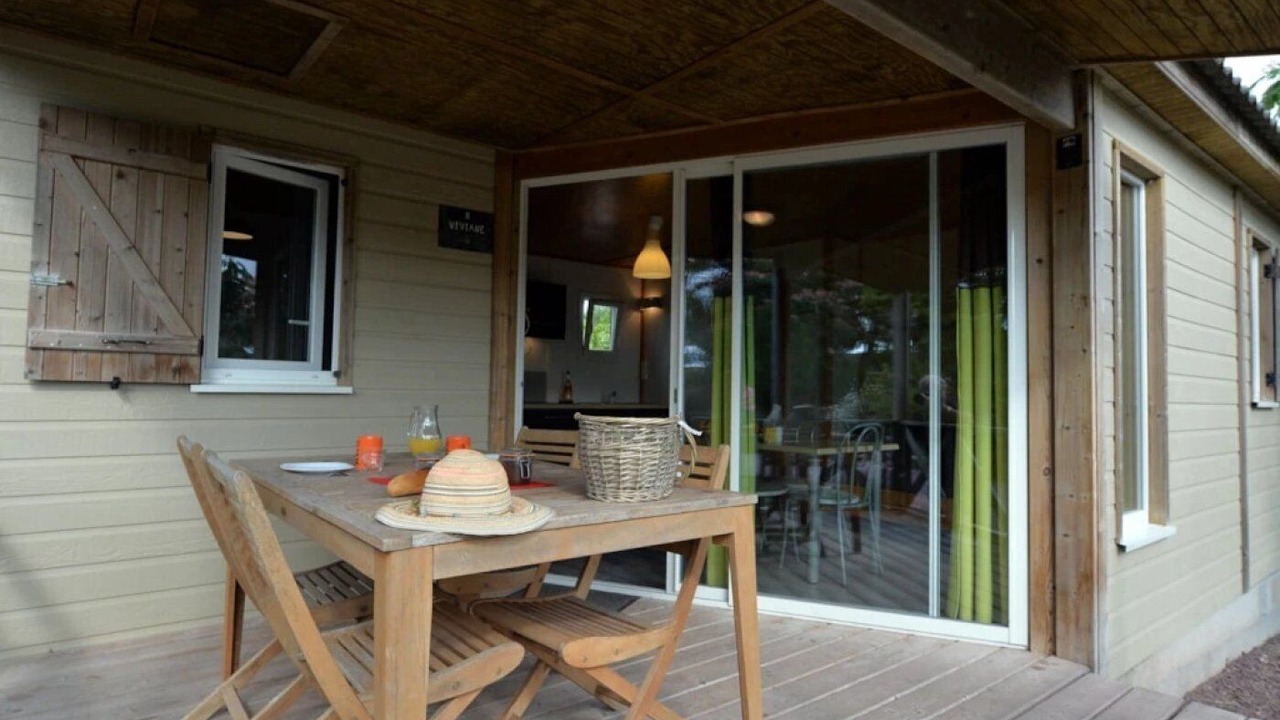 Photo of Outdoor in Caro