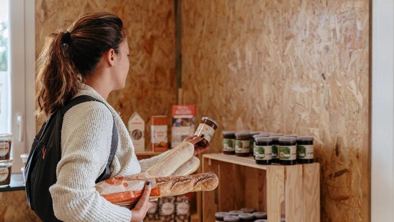 Photo of Others in Caro