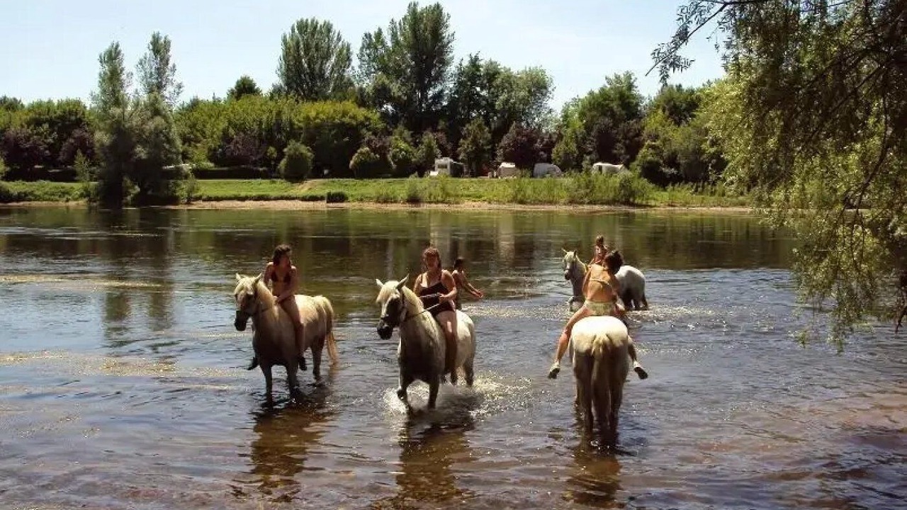 Photo of Others in Saint-Cirq