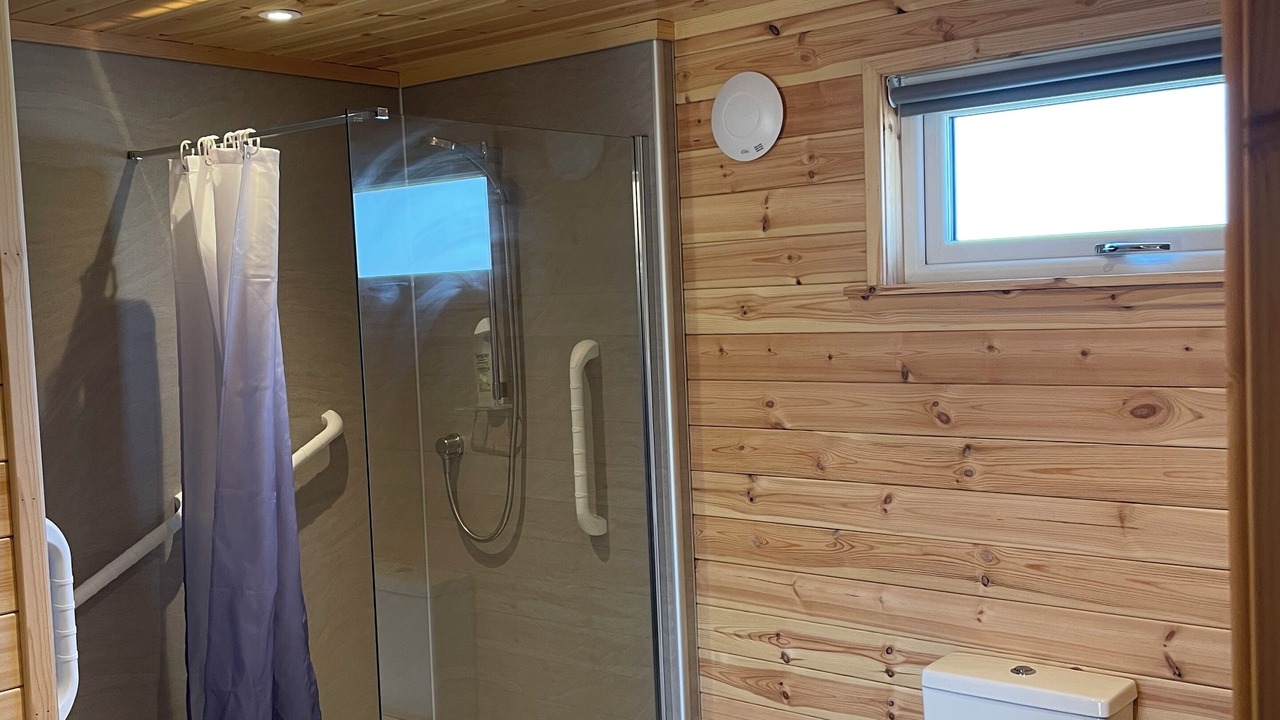 Photo of Bathroom in Salen