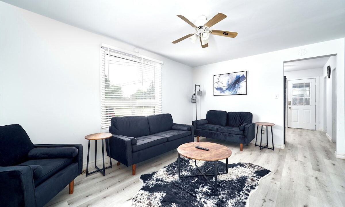 Photo of Livingroom in Windsor