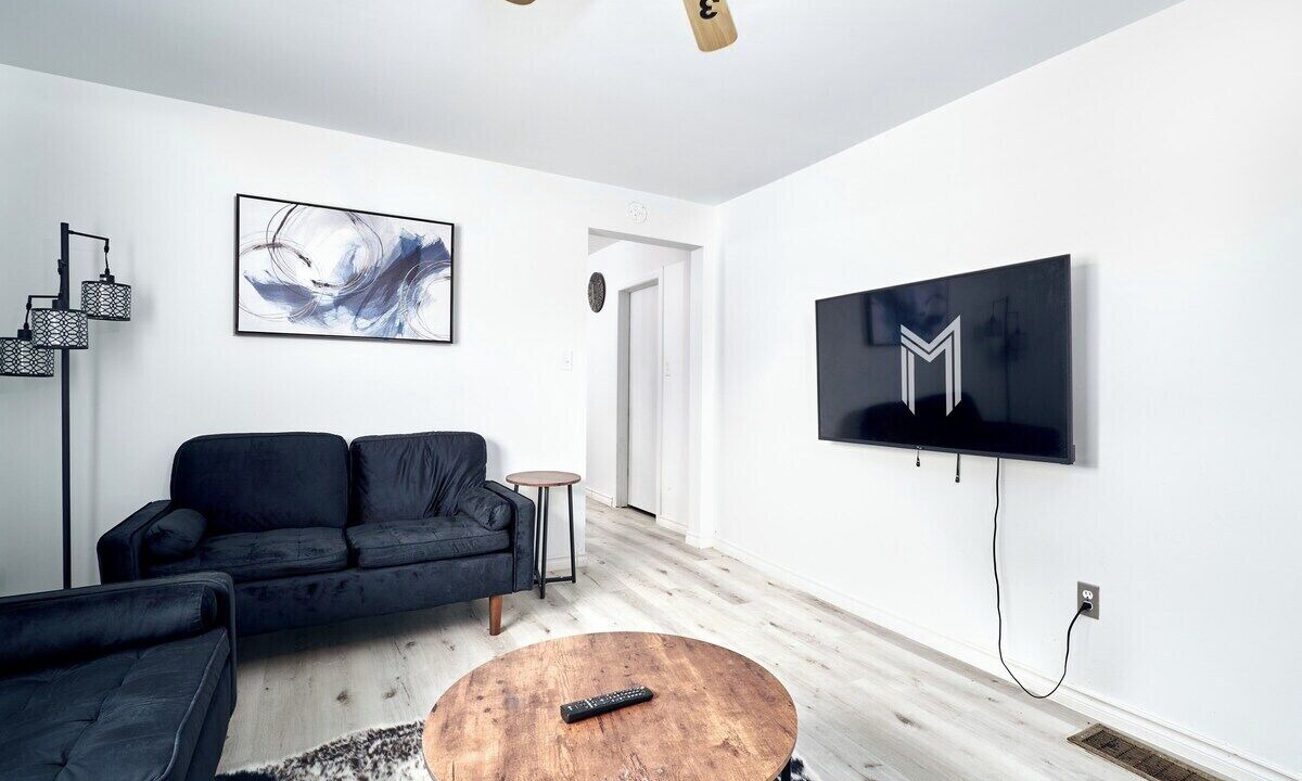 Photo of Livingroom in Windsor