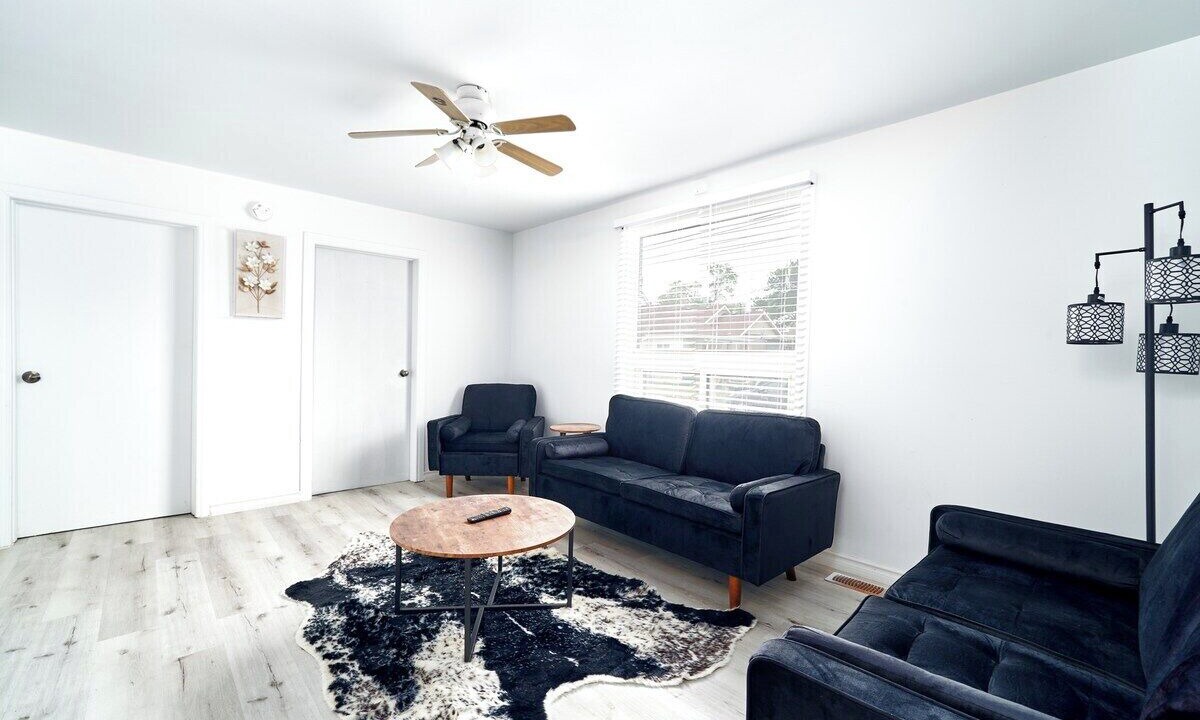 Photo of Livingroom in Windsor