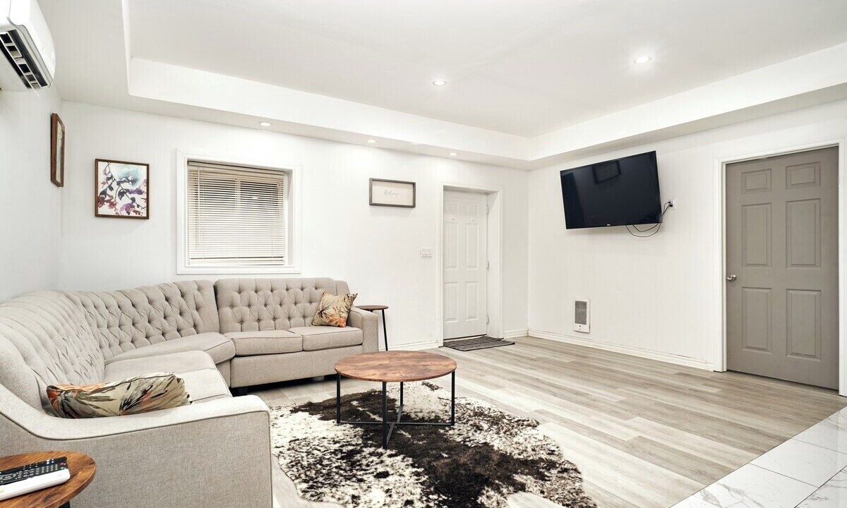 Photo of Livingroom in Walkerville