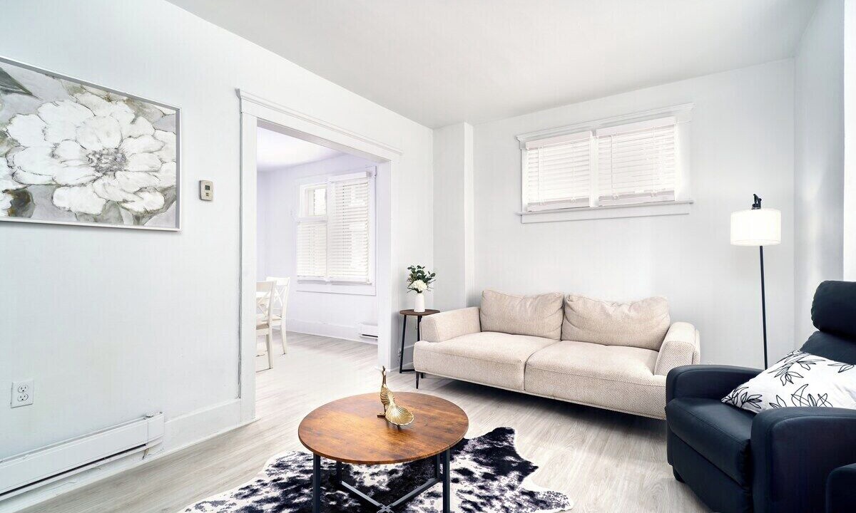 Photo of Livingroom in Walkerville