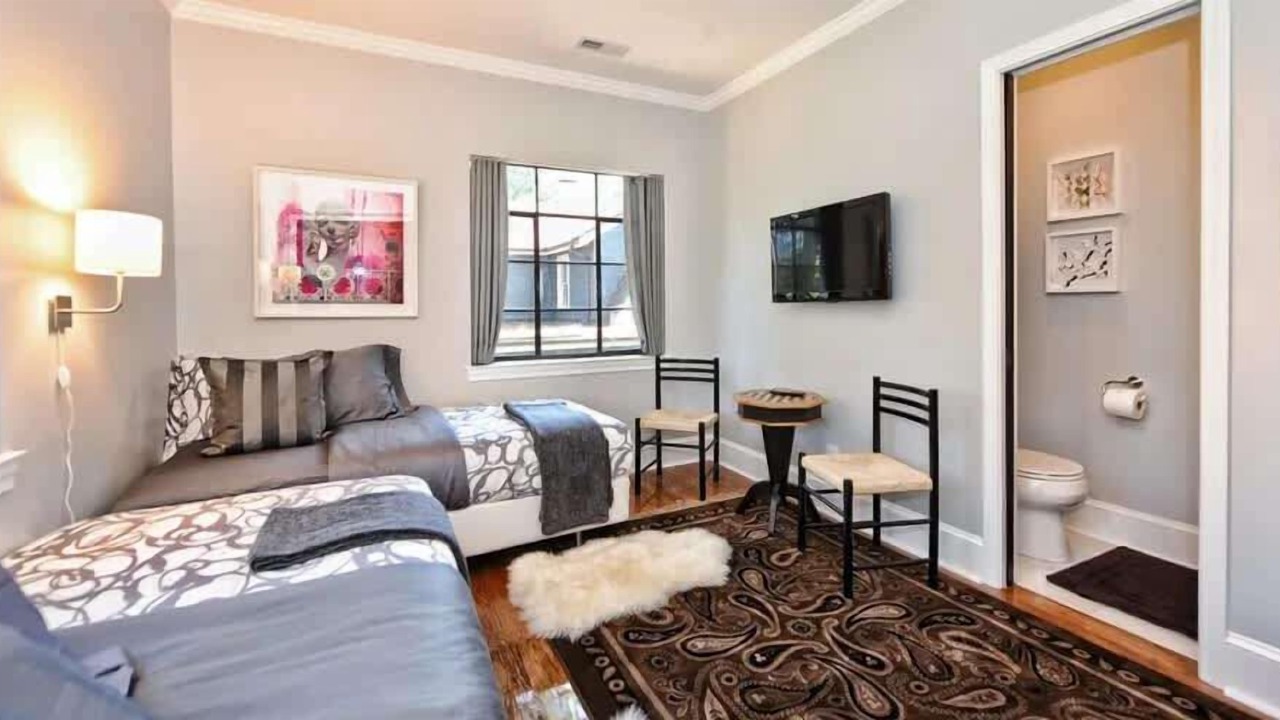 Photo of Bedroom in Myers Park