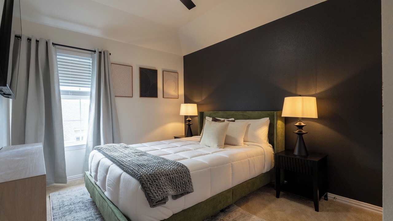 Photo of Bedroom in Allen