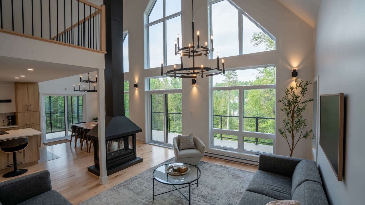 Photo of Livingroom in Saint-Alphonse-Rodriguez
