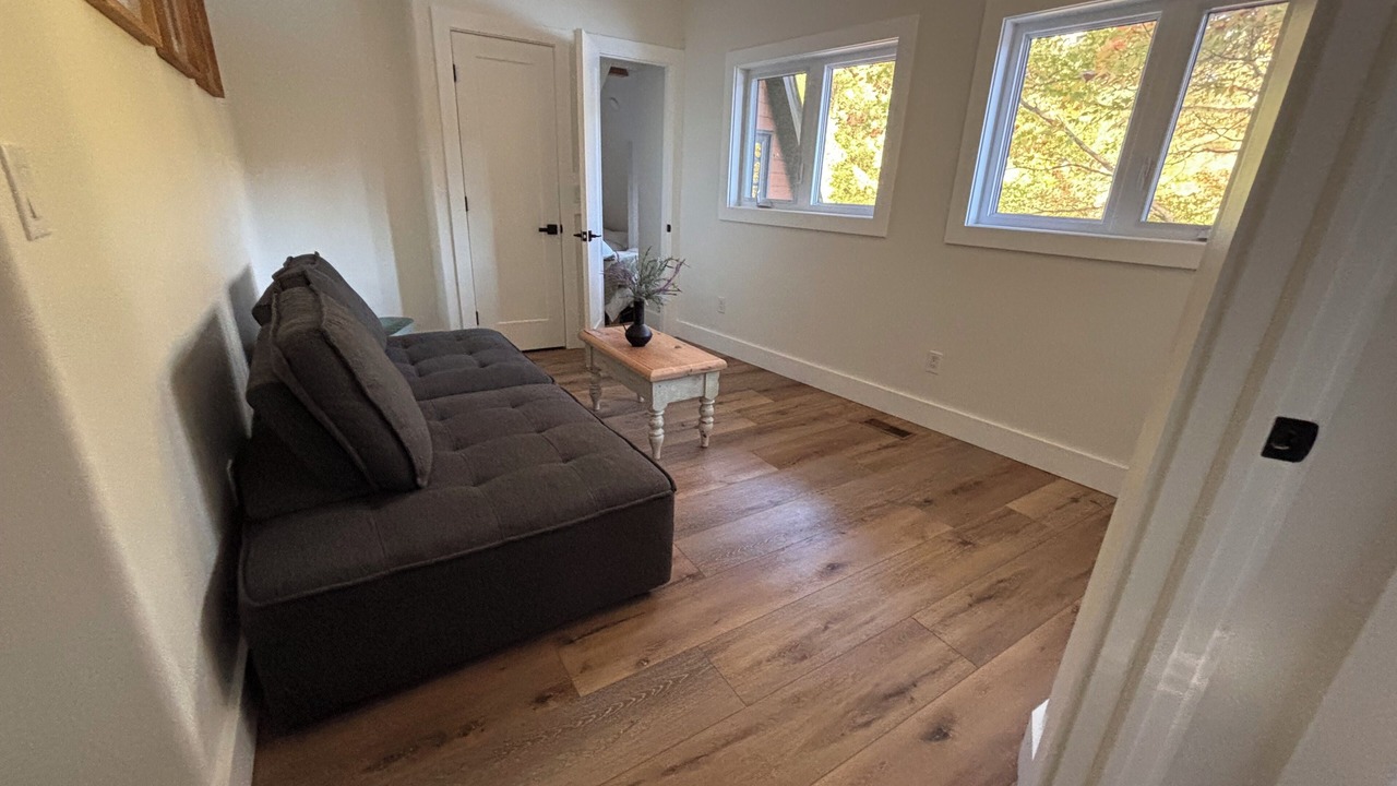 Photo of Livingroom in Algonquin Highlands