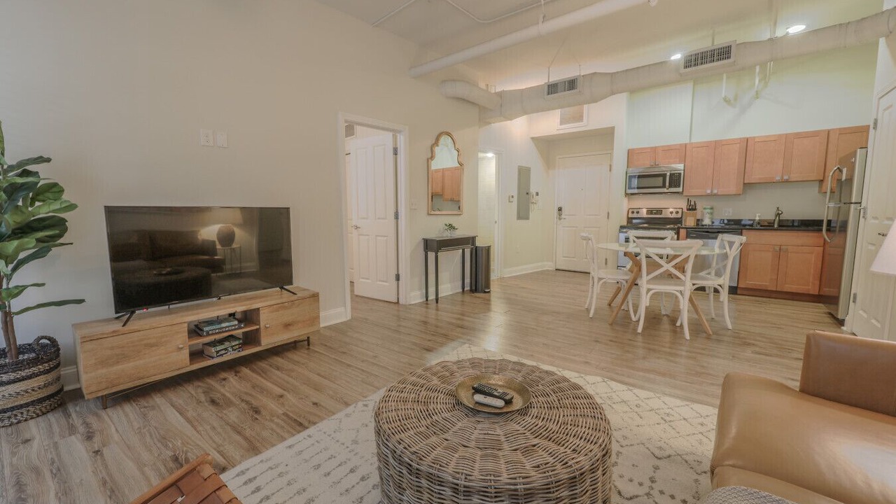 Photo of Livingroom in Boston Financial District