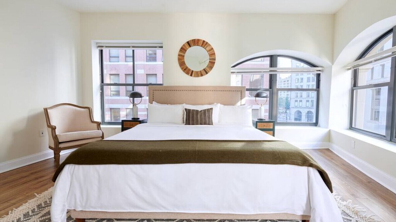Photo of Bedroom in Boston Financial District