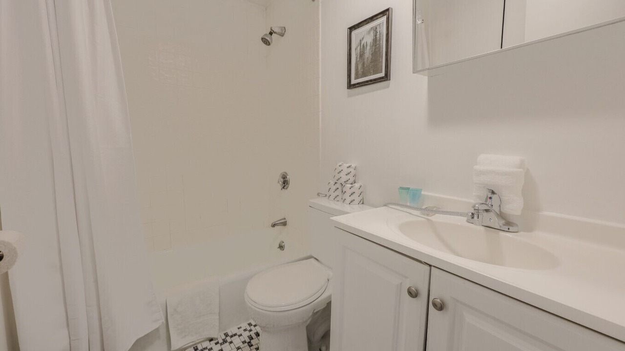 Photo of Bathroom in Fenway–Kenmore
