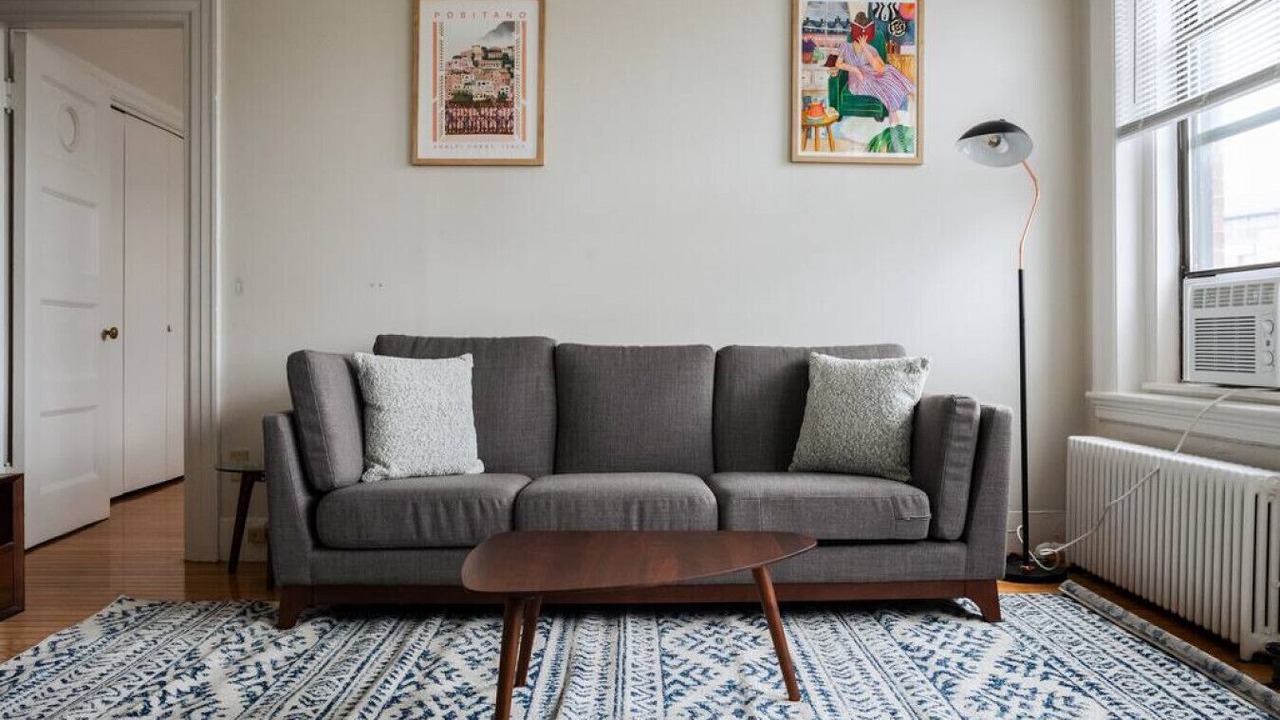 Photo of Livingroom in Fenway–Kenmore