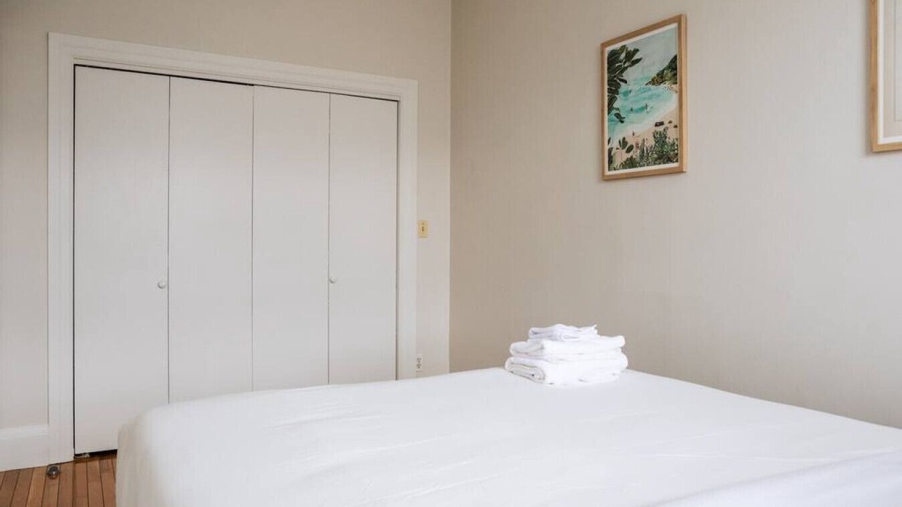 Photo of Bedroom in Fenway–Kenmore