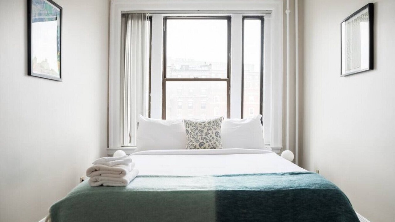 Photo of Bedroom in Fenway–Kenmore