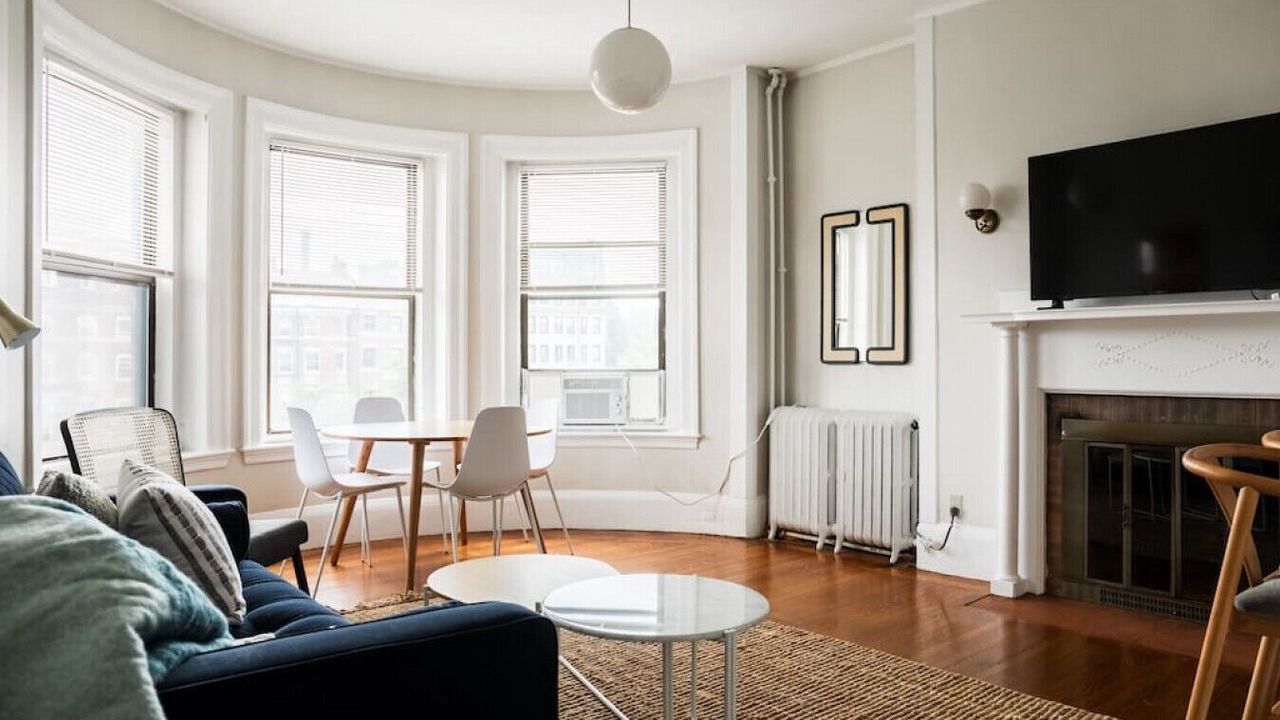 Photo of Livingroom in Fenway–Kenmore