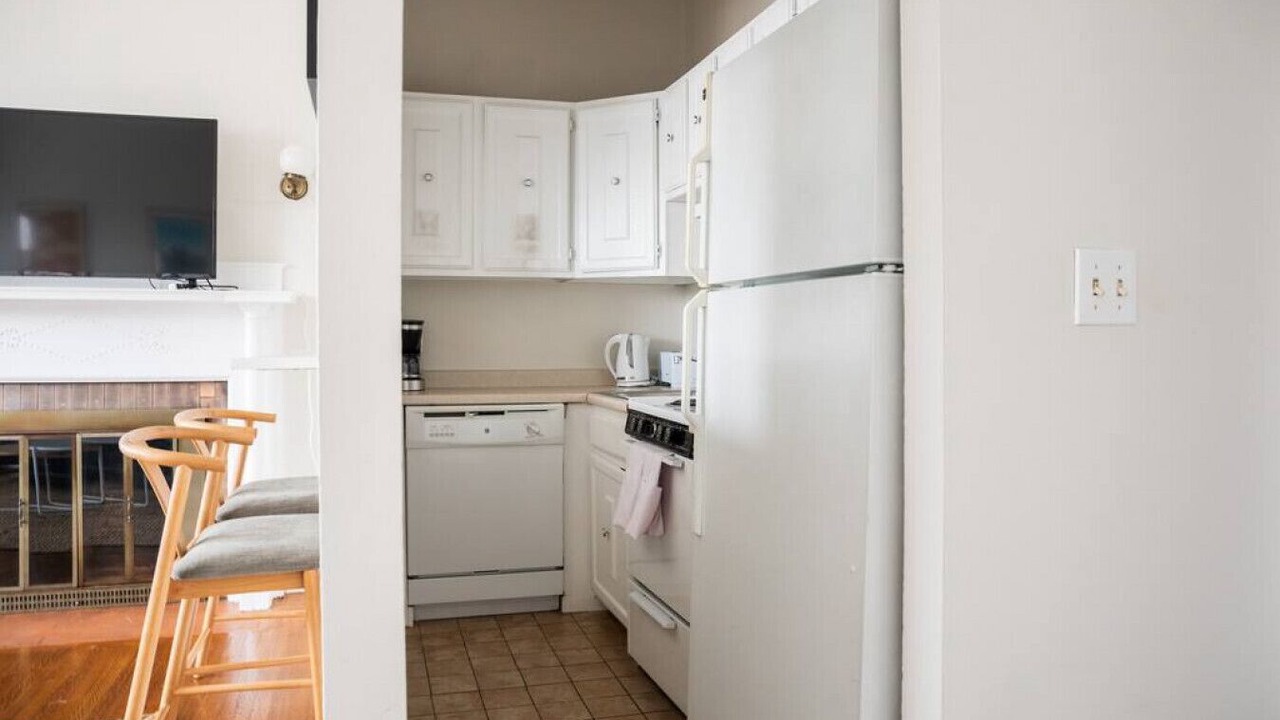 Photo of Kitchen in Fenway–Kenmore