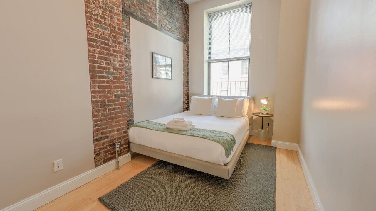 Photo of Bedroom in Downtown Boston