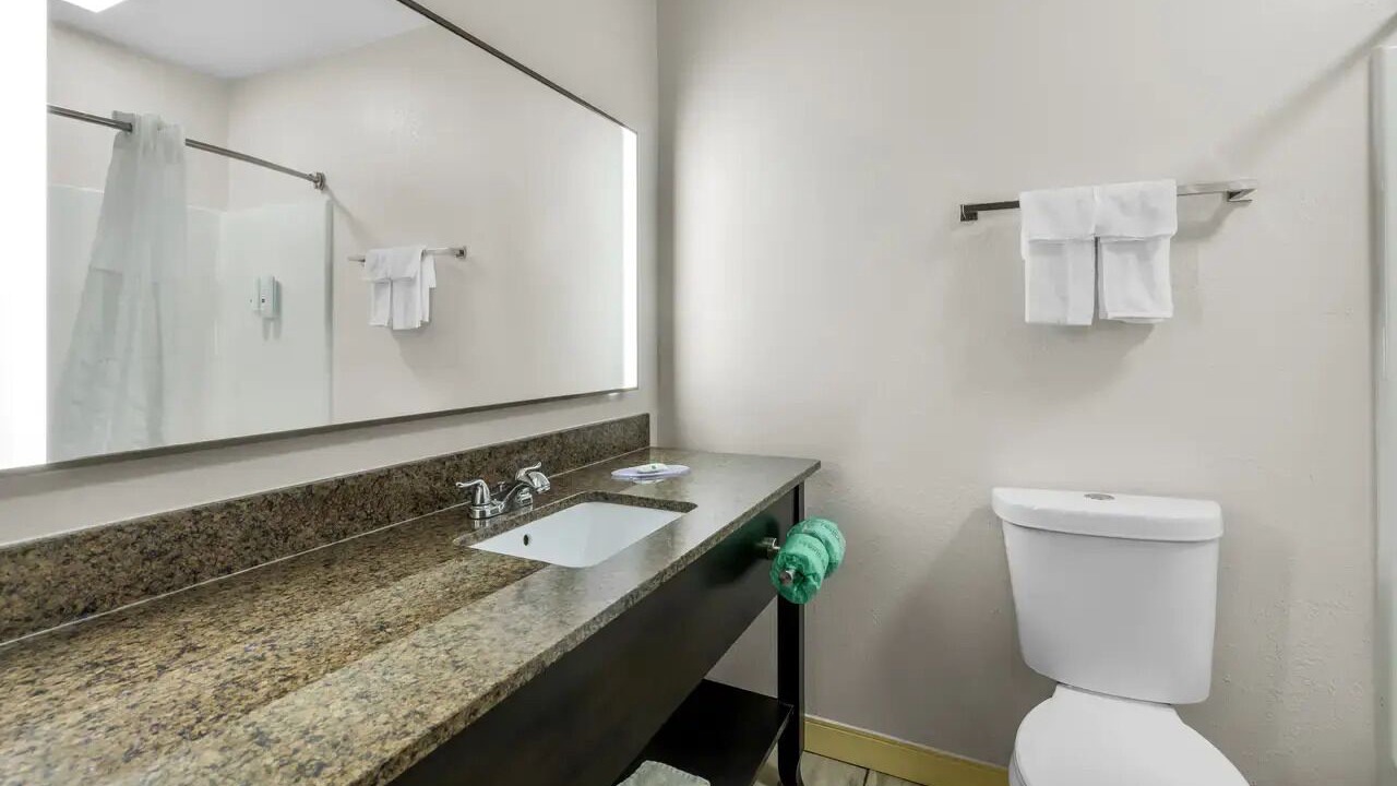 Photo of Bathroom in Brewerton