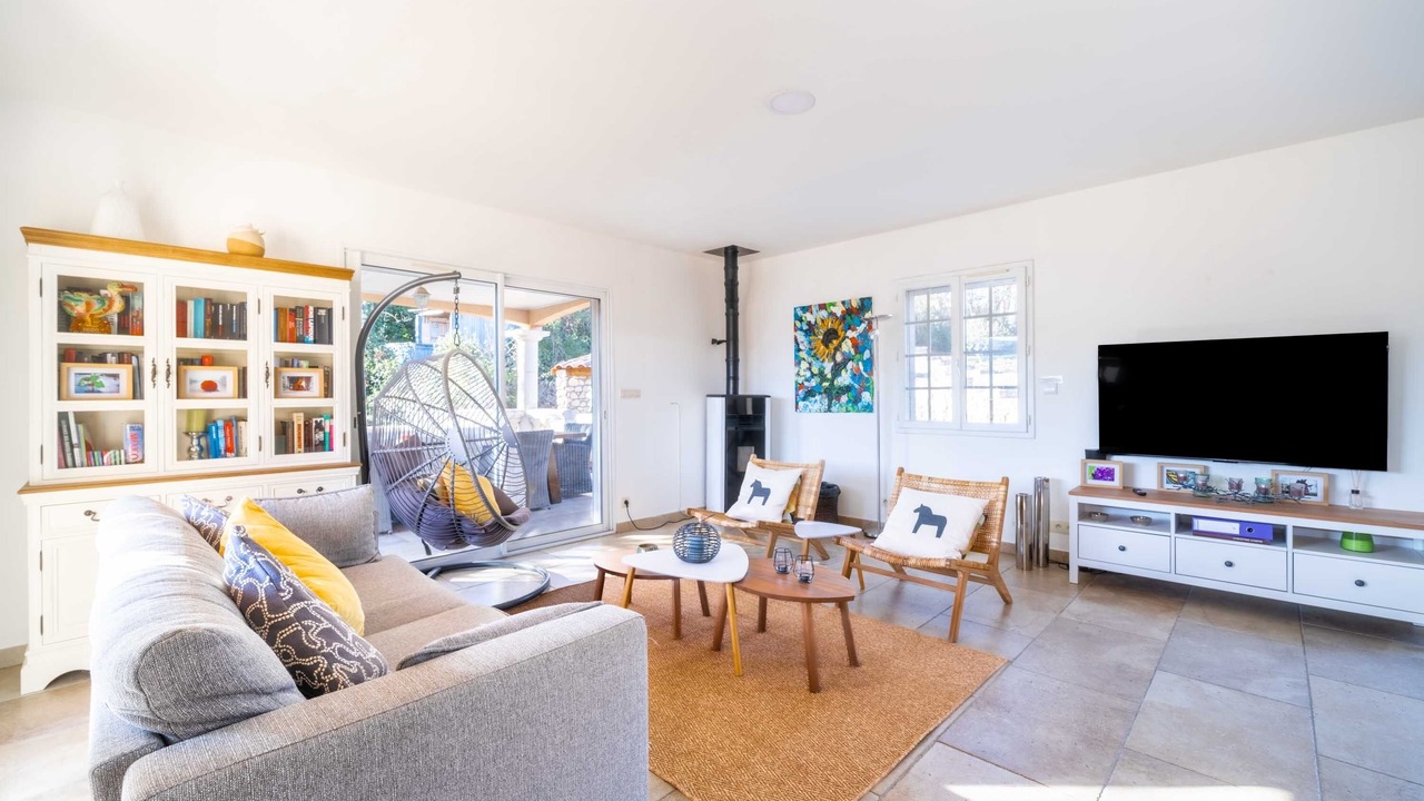 Photo of Livingroom in Molieres-sur-Ceze