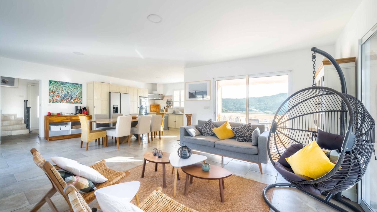 Photo of Livingroom in Molieres-sur-Ceze
