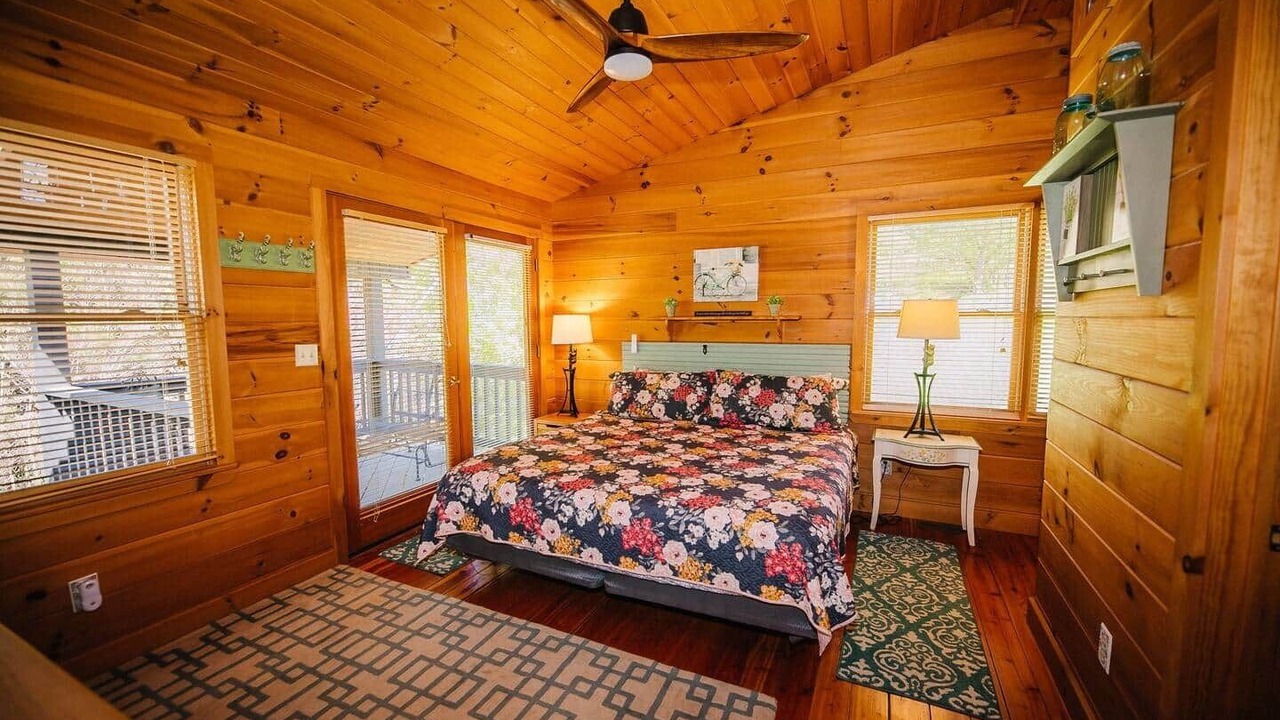 Photo of Bedroom in Draper