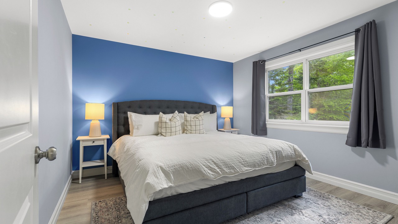 Photo of Bedroom in East Hants