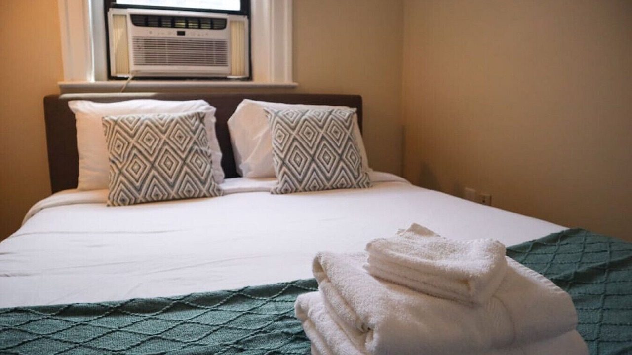 Photo of Bedroom in Fenway–Kenmore