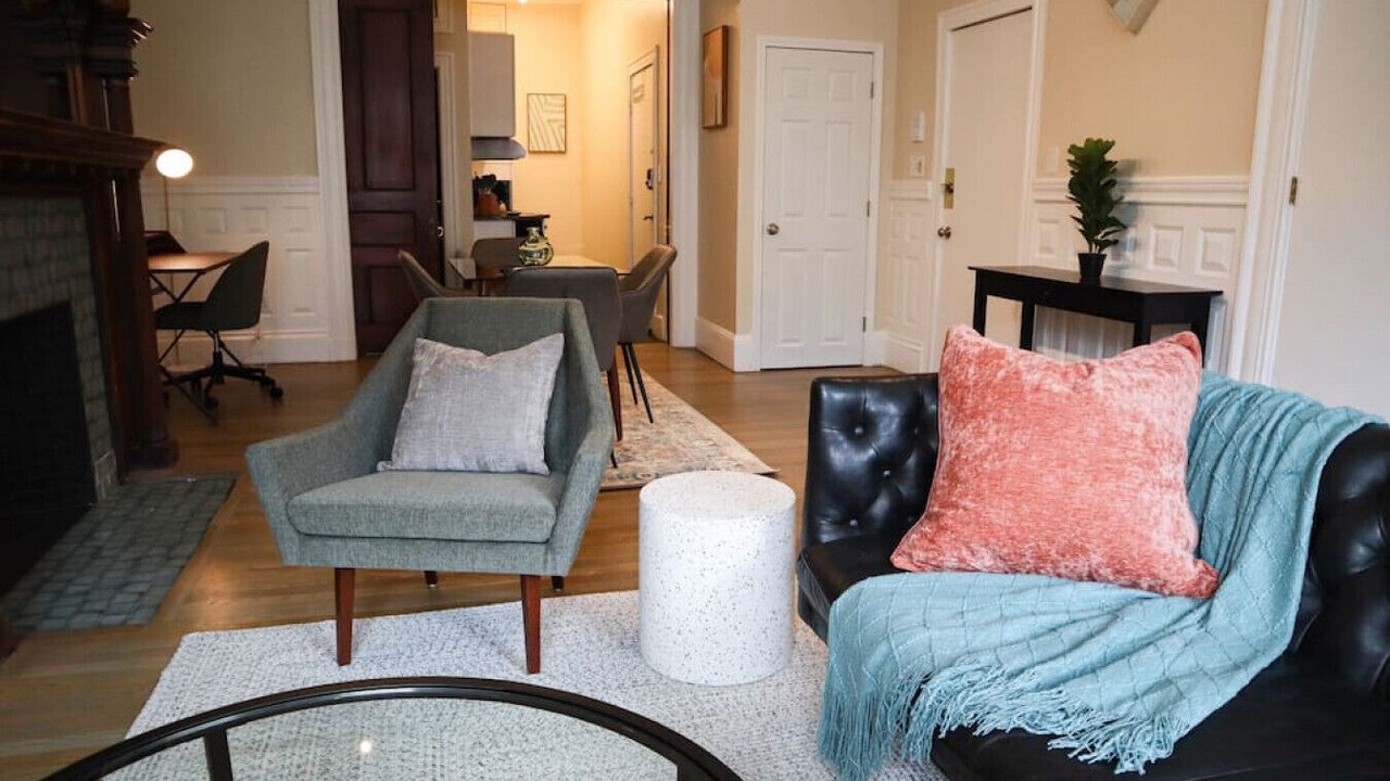 Photo of Livingroom in Fenway–Kenmore