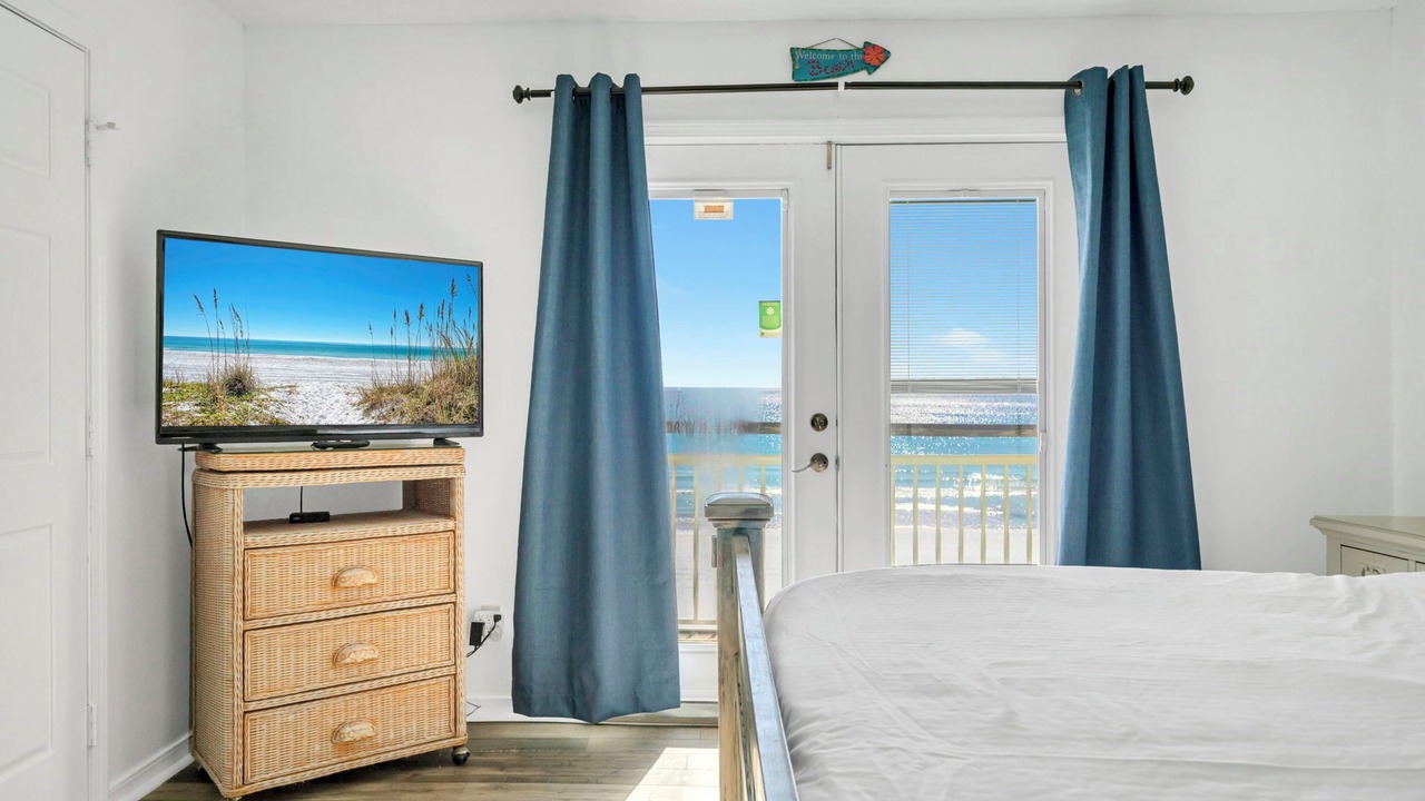 Photo of Bedroom in Delos