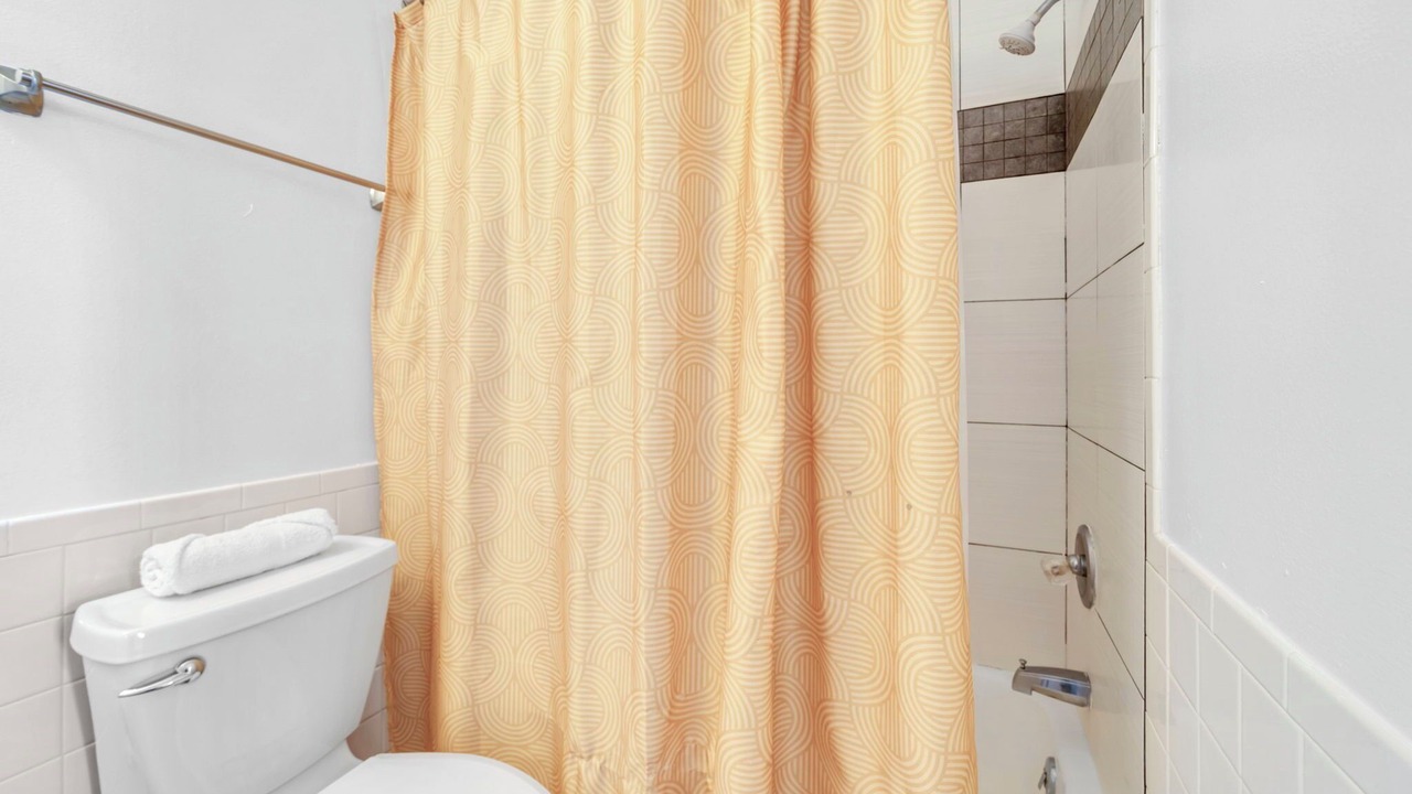 Photo of Bathroom in Delos