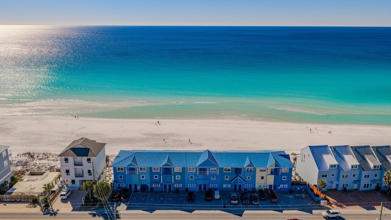 Photo of Others in Delos