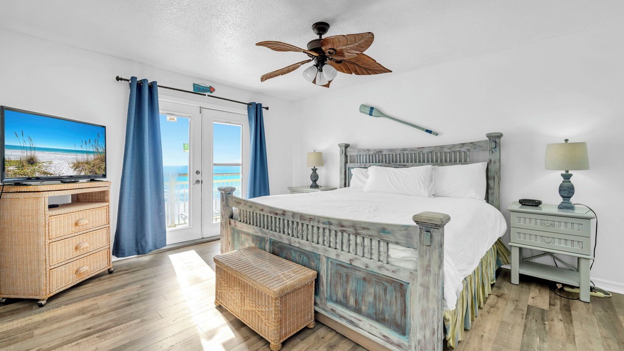 Photo of Bedroom in Delos