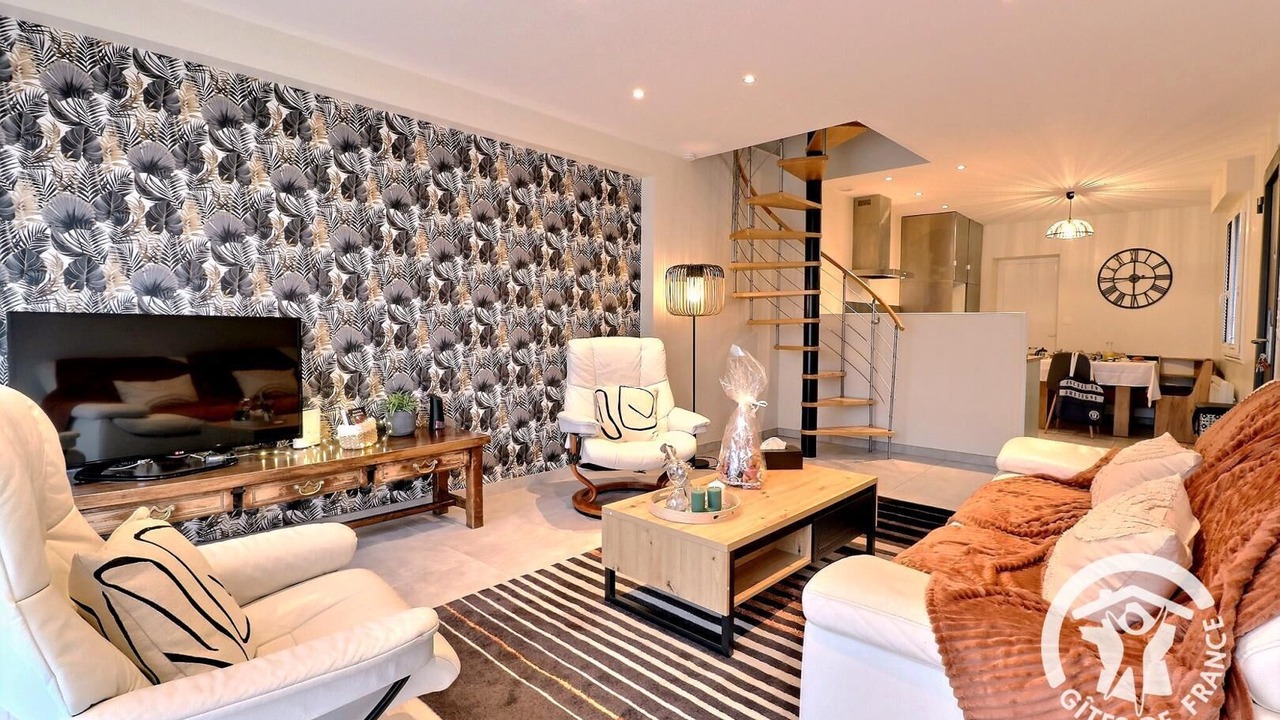 Photo of Livingroom in Saint-Jouan-des-Guerets