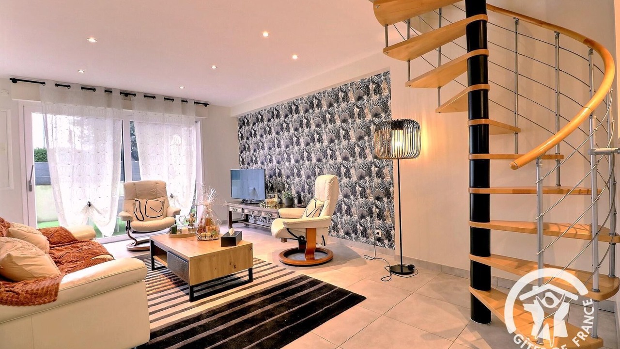 Photo of Livingroom in Saint-Jouan-des-Guerets