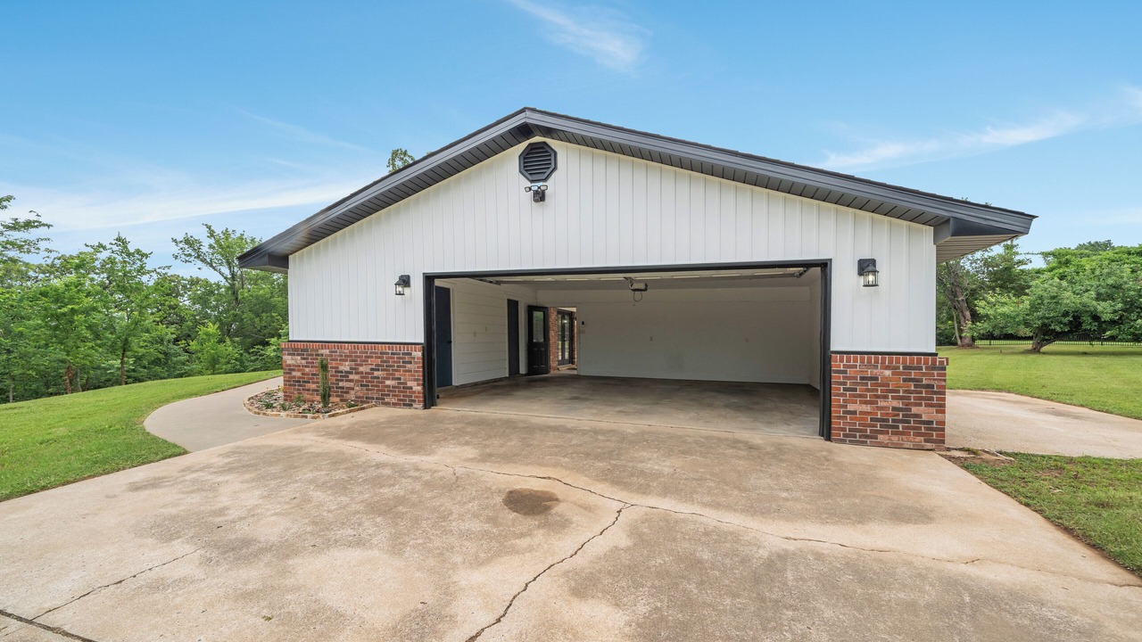 Photo of Outdoor in Fort Smith