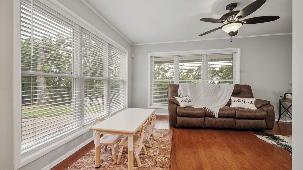 Photo of Livingroom in Fort Smith