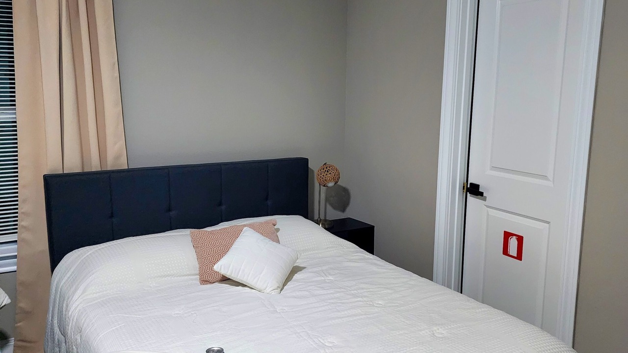 Photo of Bedroom in Northeast Houston