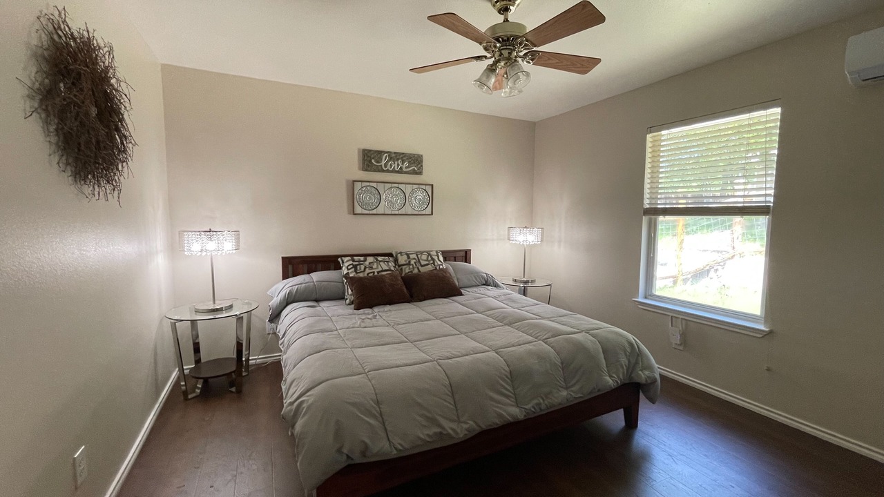 Photo of Bedroom in Leon Valley
