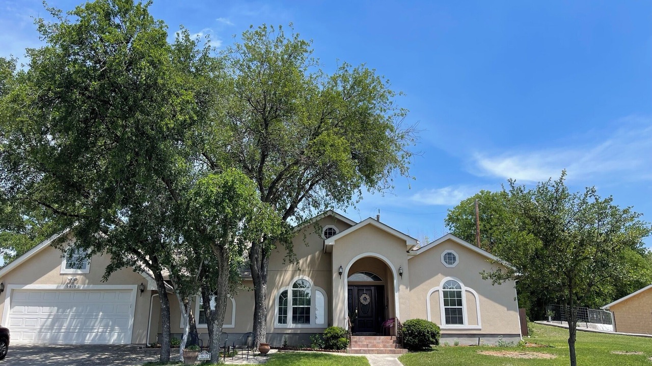 Photo of Outdoor in Leon Valley