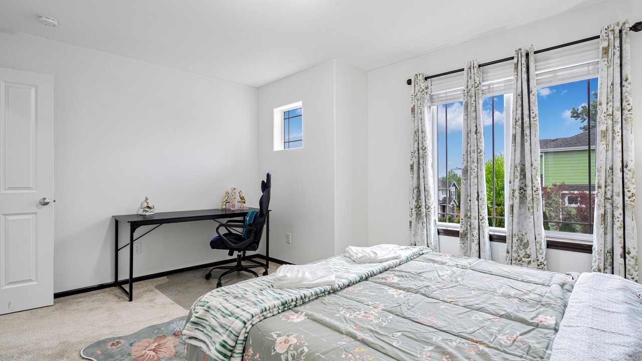 Photo of Bedroom in Renton